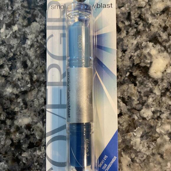 3 pack CoverGirl Smoky Shadowblast #825 Tempest Blue Cover Girl Shadow Blast x 3
